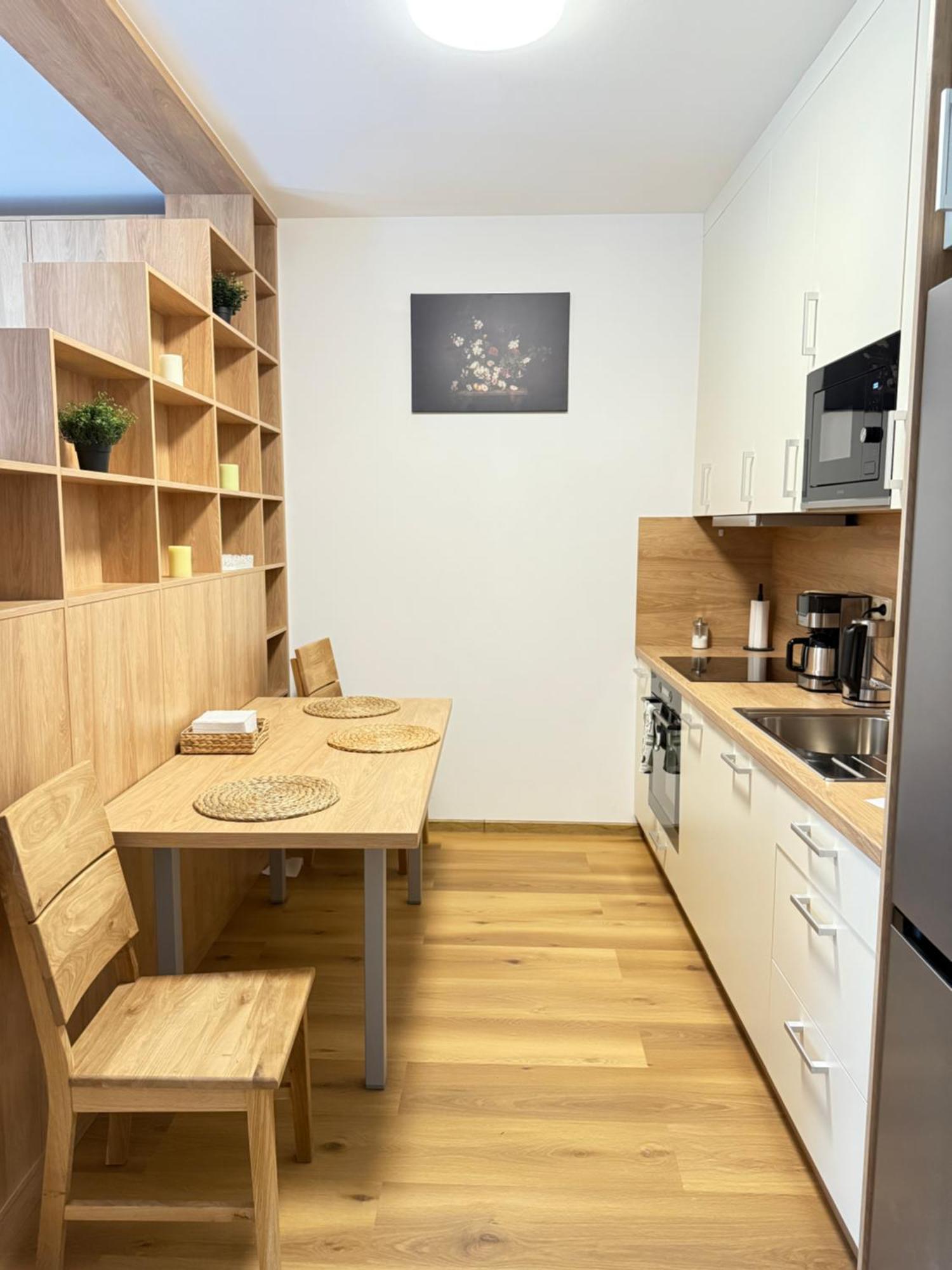 Riverside Apartment Praha Exterior photo